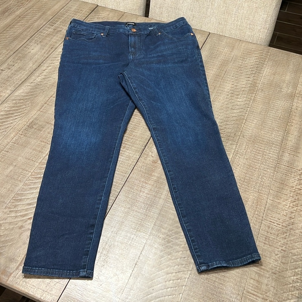 Express Women’s Skinny High Rise Ultra Hyper Stretch Blue Jeans size Large